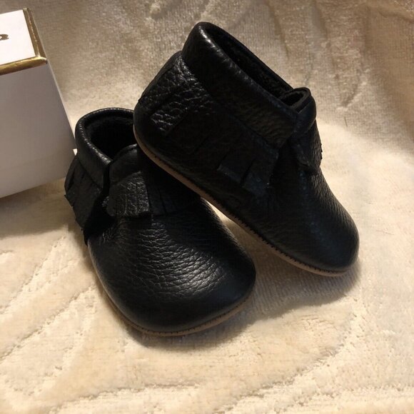 Infant Ella Bonna Baby Classic Black Leather Moccasins Soft Sole Size 4 - Picture 1 of 10